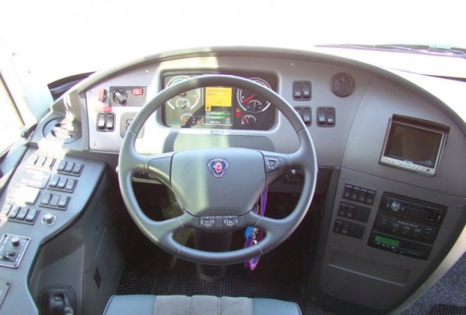 Scania К 400 Touring